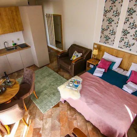 Mountain Valley Aparthotel